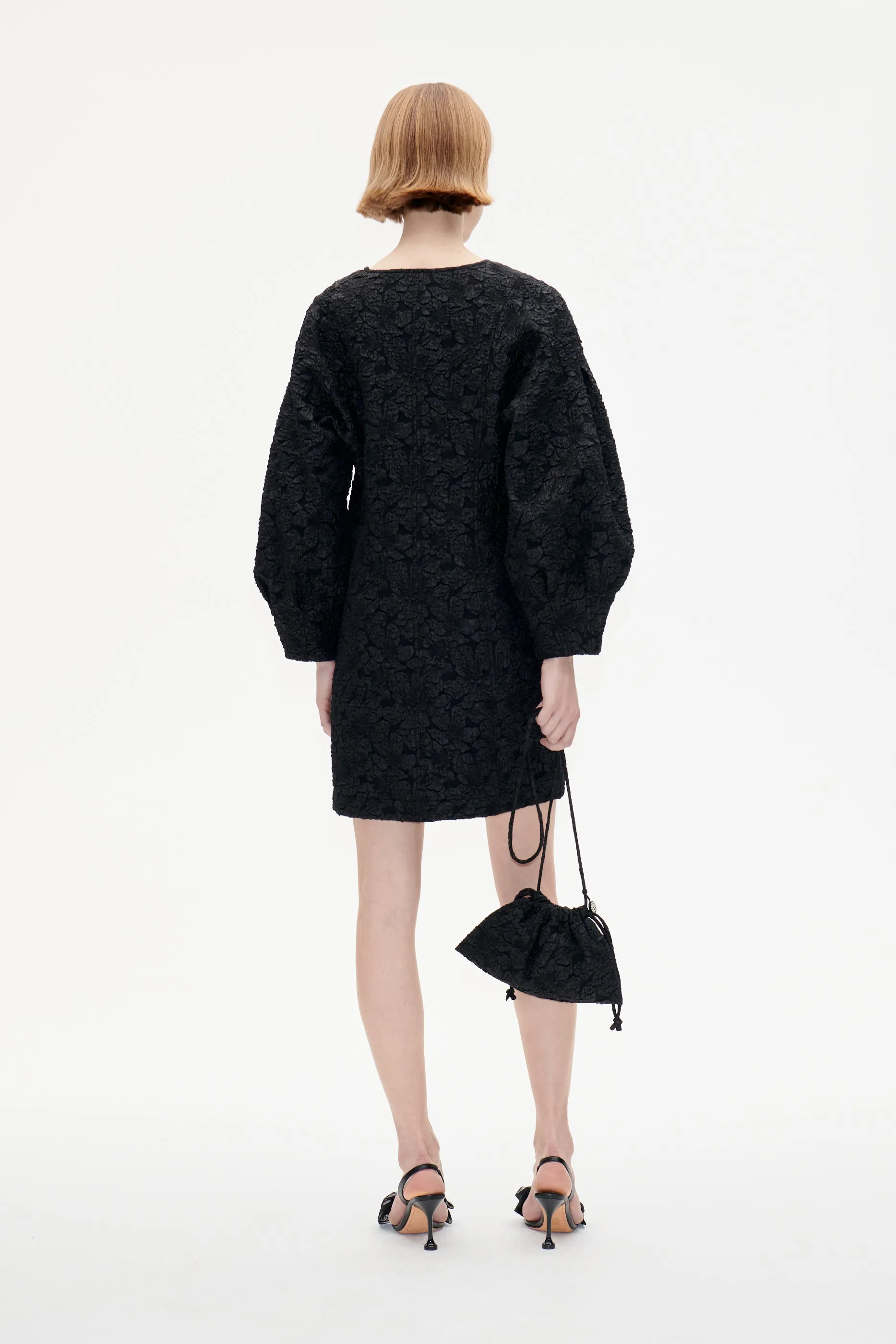 AMYRA | Black