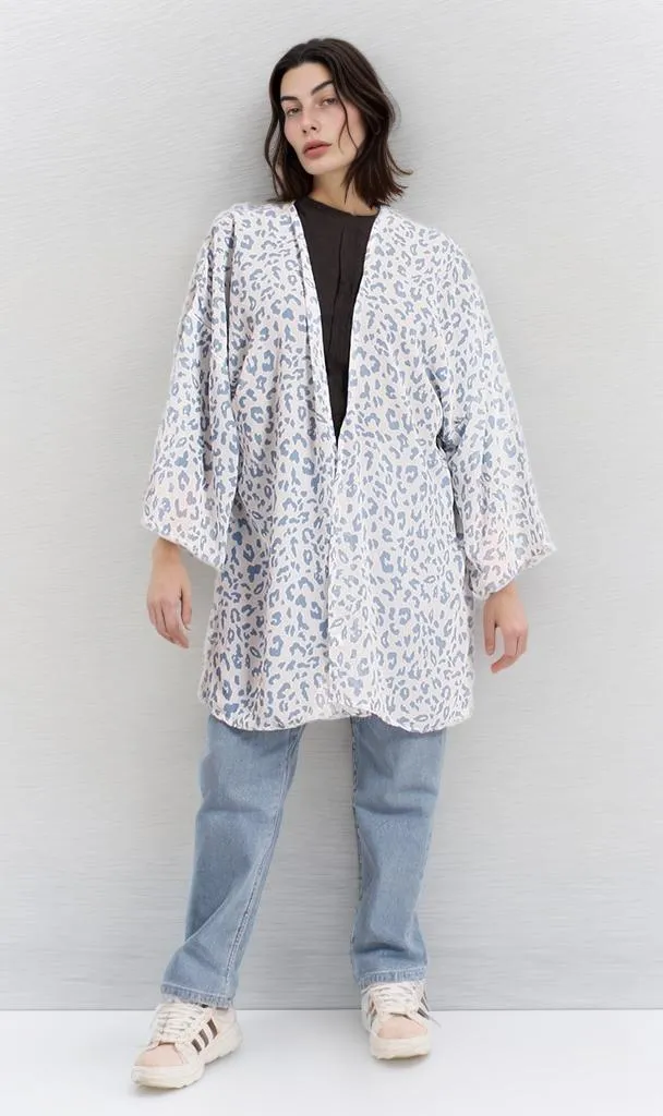 R206344 - Leopard Print Chiffon Kimono - White & Blue